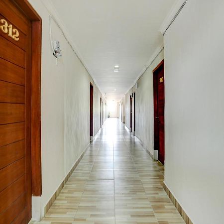 Oyo 3950 The Ratna Hotel Kuta Lombok Εξωτερικό φωτογραφία