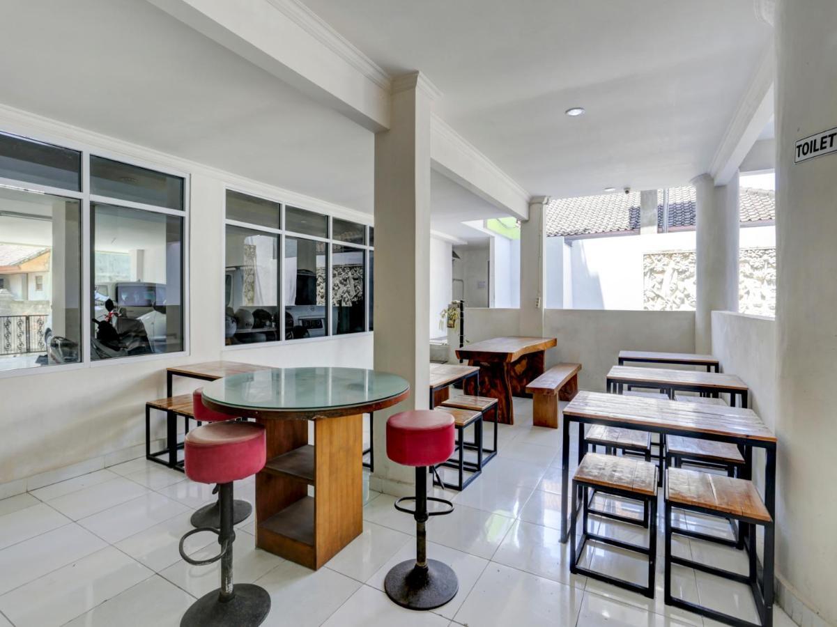 Oyo 3950 The Ratna Hotel Kuta Lombok Εξωτερικό φωτογραφία