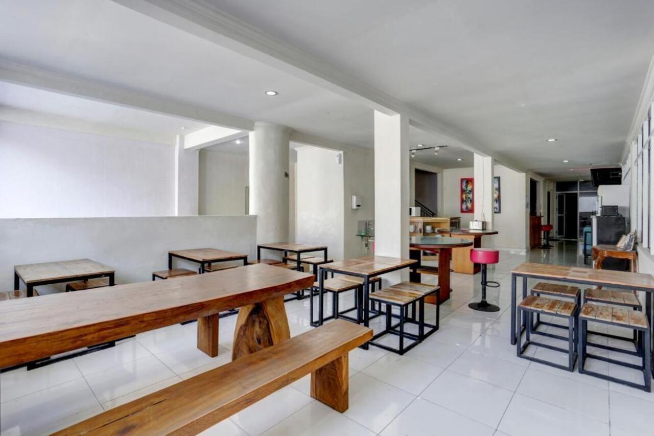 Oyo 3950 The Ratna Hotel Kuta Lombok Εξωτερικό φωτογραφία